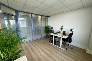 Bureau privé - 59000 - 3 postes - 747€