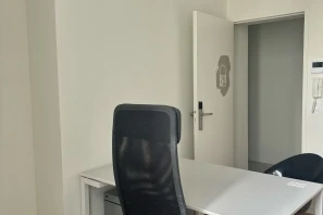 Bureau privé - 64100 - 1 poste - 490€