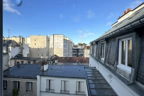 Espace indépendant - 75010 - 7 postes - 2480€