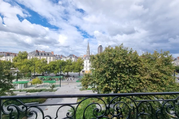 Bureau privé - 44000 - 6 postes - 2640€