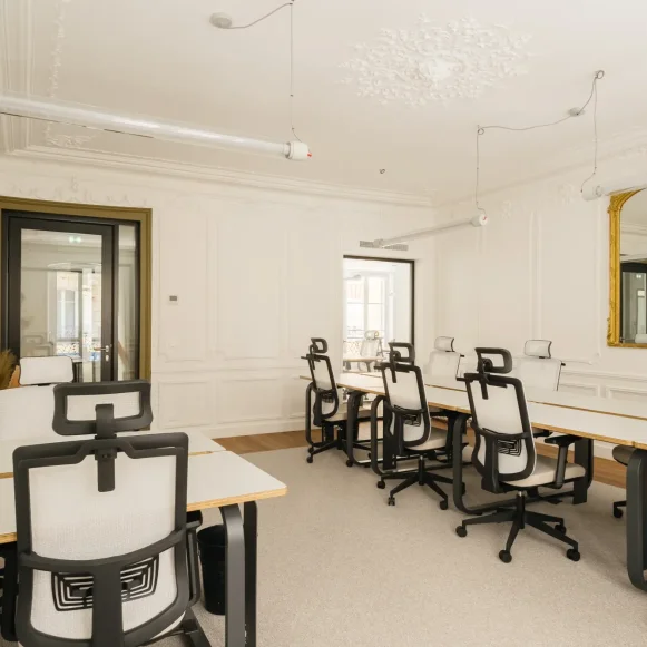 Espace indépendant 210 m² 32 postes Coworking Rue Washington Paris 75008 - photo 6