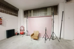 Open Space - 75010 - 1 poste - 450€