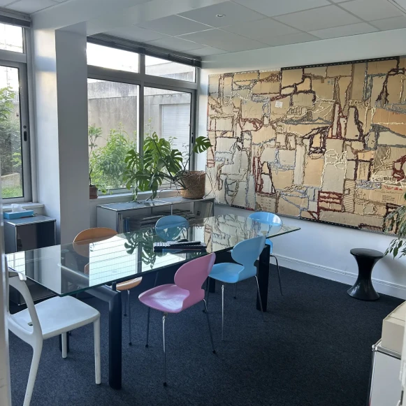 Bureau privé 14 m² 4 postes Location bureau Rue du Banquier Paris 75013 - photo 5