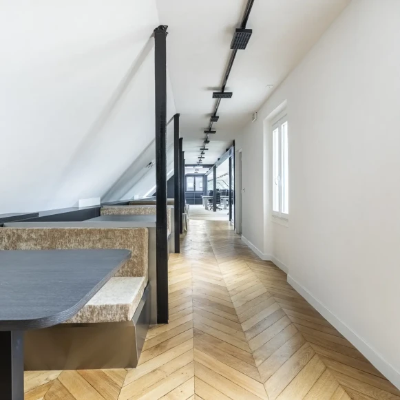 Espace indépendant 150 m² 18 postes Location bureau Rue Volney Paris 75002 - photo 1