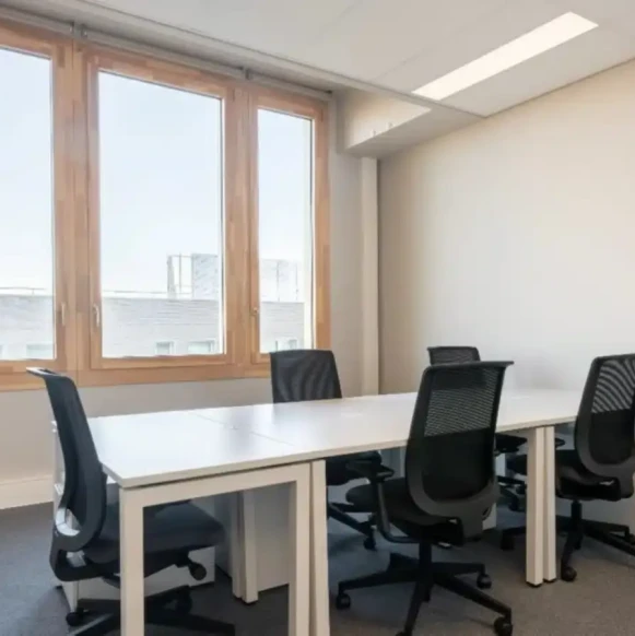 Bureau privé 16 m² 4 postes Coworking Boulevard Thomas Gobert Palaiseau 91120 - photo 5