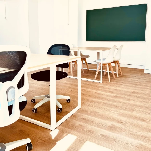 Espace indépendant 110 m² 20 postes Location bureau Rue Mathurin Régnier Paris 75015 - photo 7