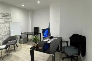 Bureau privé - 75015 - 4 postes - 1600€