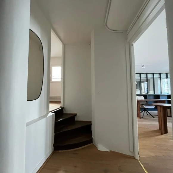 Espace indépendant 55 m² 8 postes Location bureau Rue Notre Dame de Nazareth Paris 75003 - photo 7