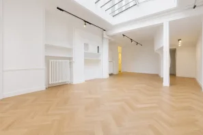 Espace indépendant - 75017 - 30 postes - 10900€