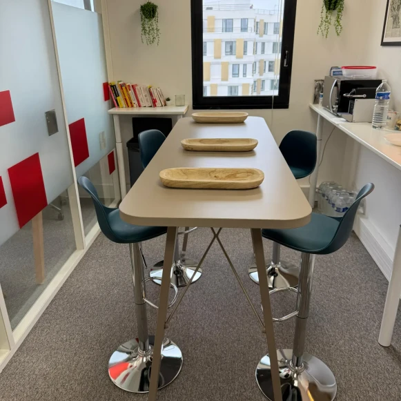 Espace indépendant 95 m² 15 postes Location bureau Avenue Georges Clemenceau Nanterre 92000 - photo 2