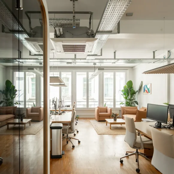Espace indépendant 160 m² 24 postes Coworking Rue du Louvre Paris 75002 - photo 1