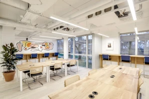 Bureau privé - 75012 - 8 postes - 2385€