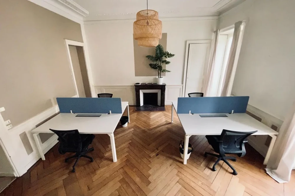 Bureau privé - 44000 - 6 postes - 1000€