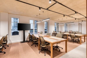 Espace indépendant - 75008 - 60 postes - 51900€