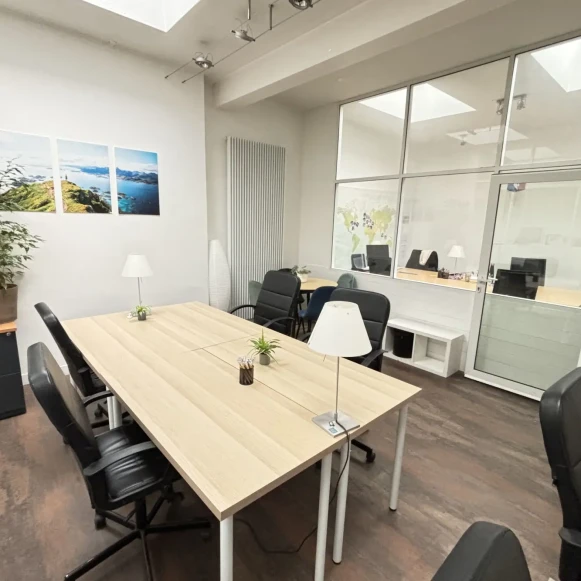 Bureau privé 16 m² 4 postes Location bureau Rue Claude Pouillet Paris 75017 - photo 1