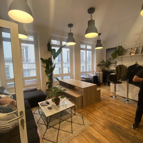 Bureau privé 25 m² 6 postes Location bureau Rue de Cléry Paris 75002 - photo 7