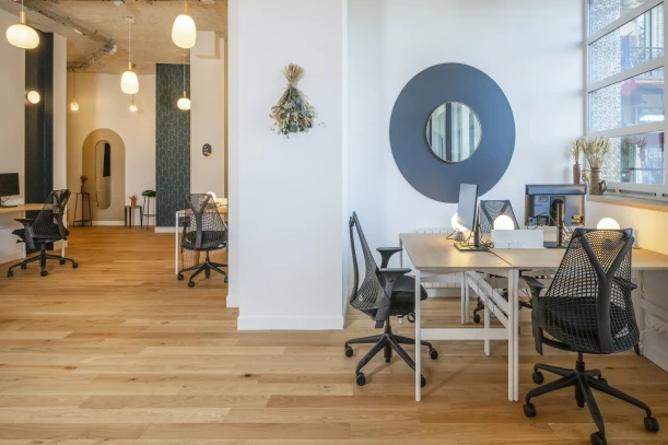 Bureau privé - 92250 - 23 postes - 7500€