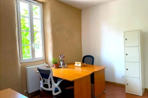 Bureau privé - 13004 - 4 postes - 1268€