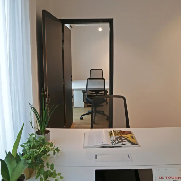 Bureau privé 15 m² 4 postes Coworking Boulevard Voltaire Paris 75011 - photo 8