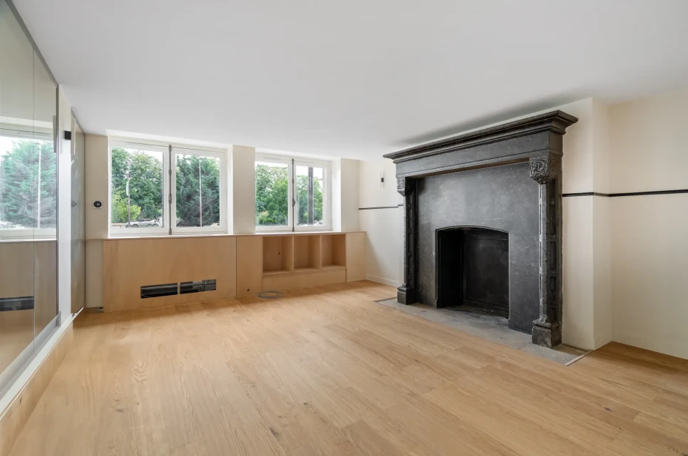 Jöro Cours Albert 1er