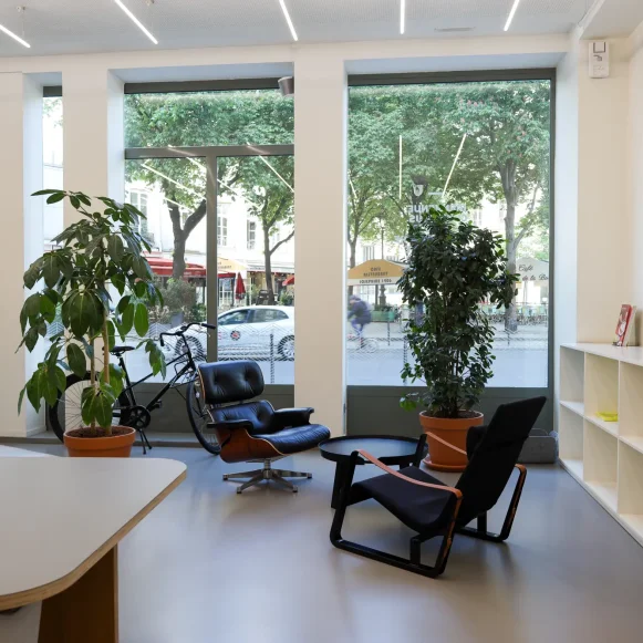 Bureau privé 5 m² 1 poste Location bureau Rue du Louvre Paris 75001 - photo 10