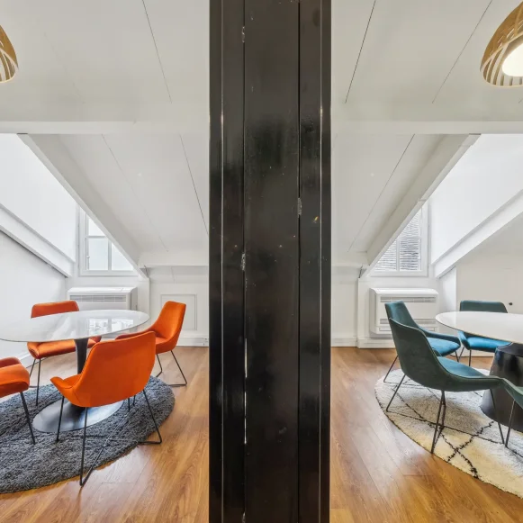Bureau privé 150 m² 24 postes Coworking Rue Charlot Paris 75003 - photo 10
