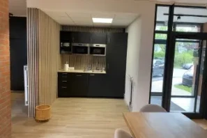 Bureau privé - 59650 - 8 postes - 700€