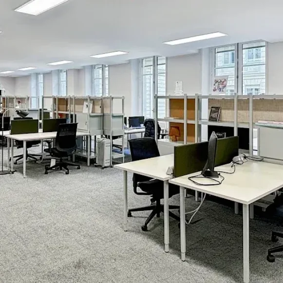 Bureau privé 32 m² 9 postes Coworking Avenue Kléber Paris 75016 - photo 5