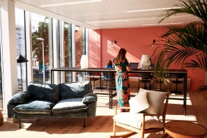 Open Space - 75015 - 4 postes - 350€