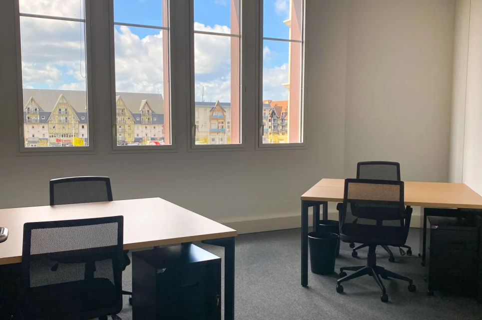 Bureaux and Co - Bellegarde