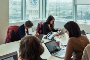 Bureau privé - 75012 - 3 postes - 2070€