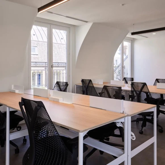 Bureau privé 22 m² 7 postes Coworking Rue des Filles Saint-Thomas Paris 75002 - photo 10