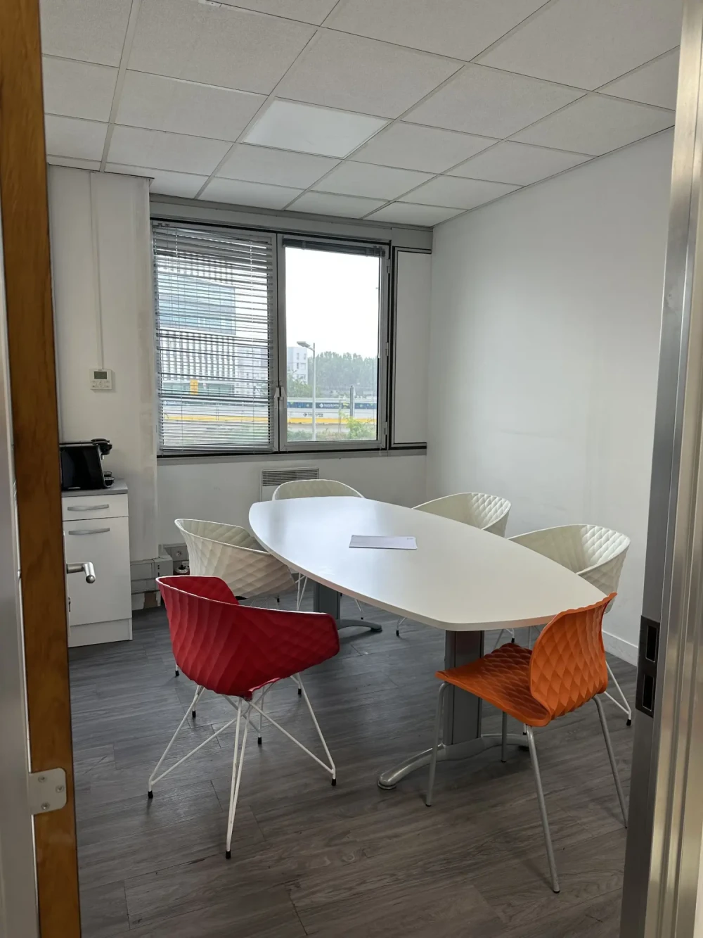 Bureau privé - 92000 - 12 postes - 3960€