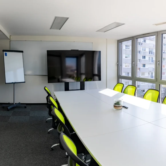 Bureau privé 12 m² 2 postes Location bureau Avenue du Neuhof Strasbourg 67100 - photo 1