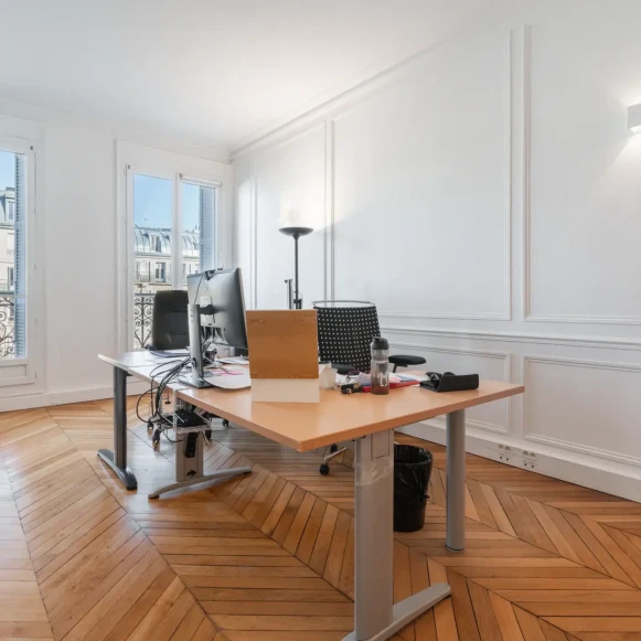 Bureau privé 258 m² 40 postes Coworking Avenue Carnot Paris 75017 - photo 1