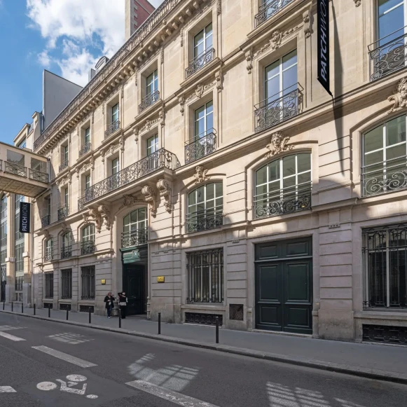 Bureau privé 52 m² 13 postes Location bureau Rue Sainte-Cécile Paris 75009 - photo 2