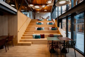 Bureau privé - 33000 - 14 postes - 4257.12€