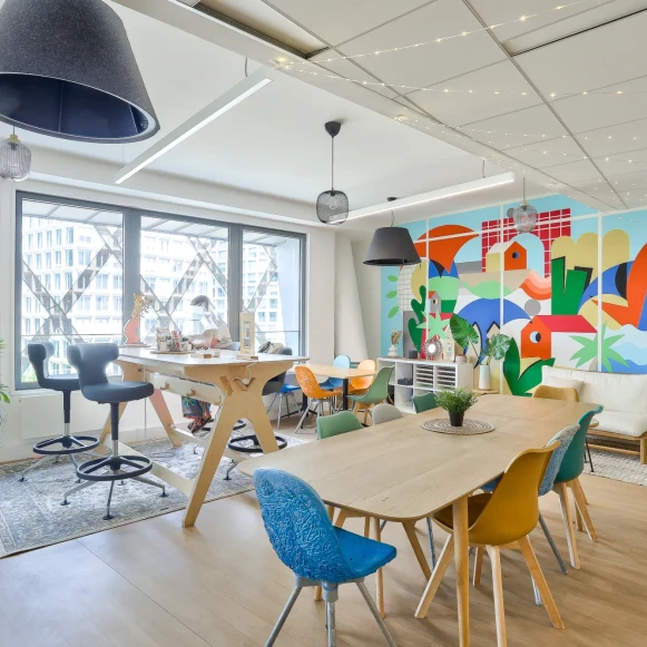 Bureau privé 25 m² 6 postes Coworking Rue de Châtillon Rennes 35000 - photo 2