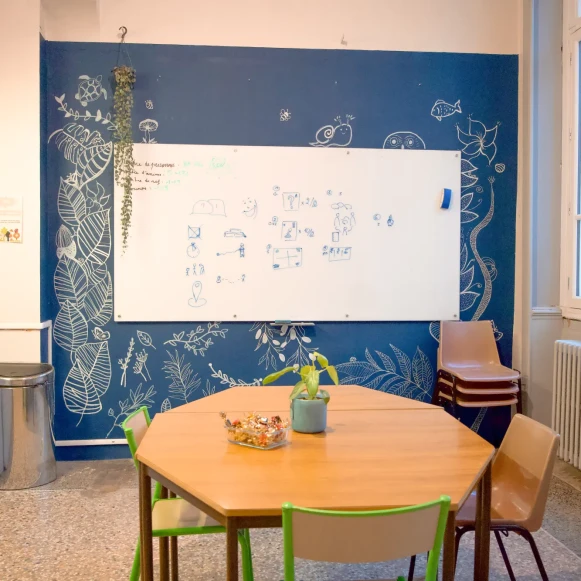 Espace indépendant 108 m² 8 postes Location bureau Place Bellecour Lyon 69002 - photo 2