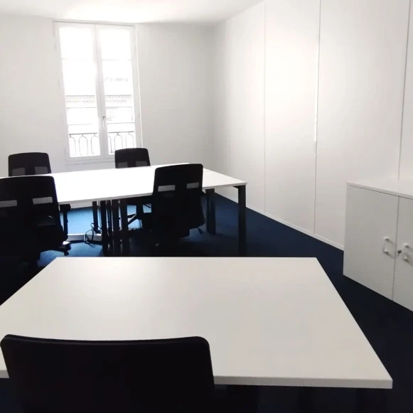 Bureau privé 21 m² 5 postes Coworking Rue de la Terrasse Paris 75017 - photo 1