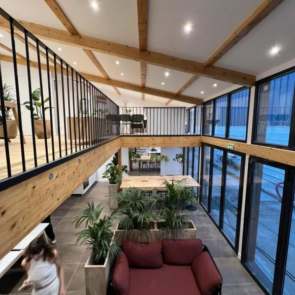 Espace indépendant 270 m² 30 postes Location bureau Rue Douy Délcupe Montreuil 93100 - photo 2