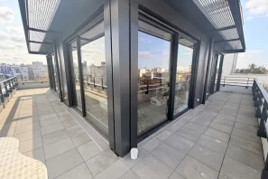 Espace indépendant - 93100 - 15 postes - 5400€