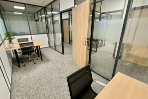 Bureau privé - 92000 - 3 postes - 1350€