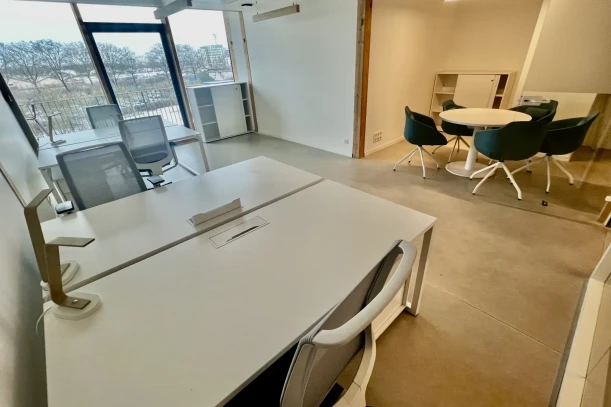 Bureau privé - 76100 - 4 postes - 1400€