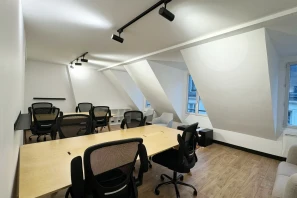 Espace indépendant - 75003 - 16 postes - 8500€