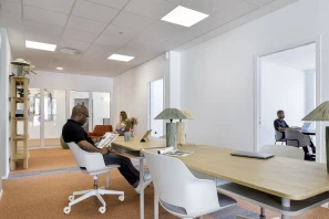 Bureau privé - 51100 - 6 postes - 1800€