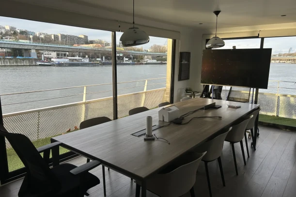 Open Space - 92100 - 30 postes - 4958€