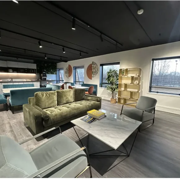Bureau privé 15 m² 2 postes Location bureau Quai Gallieni Suresnes 92150 - photo 4