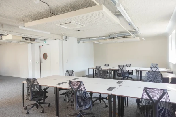 Bureau privé - 75009 - 30 postes - 27034€