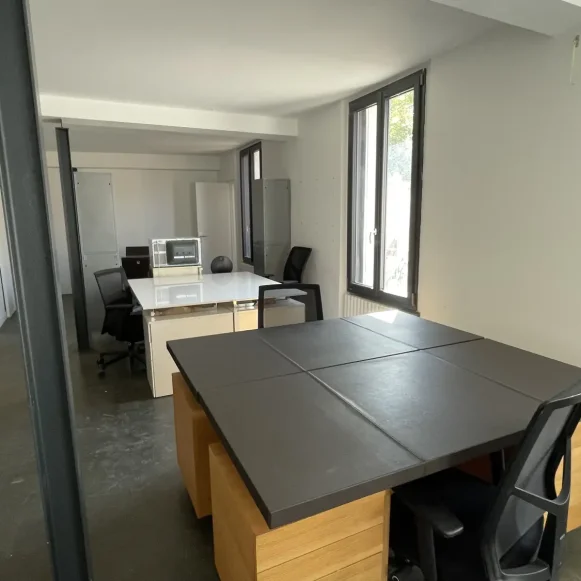 Espace indépendant 124 m² 11 postes Location bureau Rue Gabriel Péri Saint-Denis 93200 - photo 1
